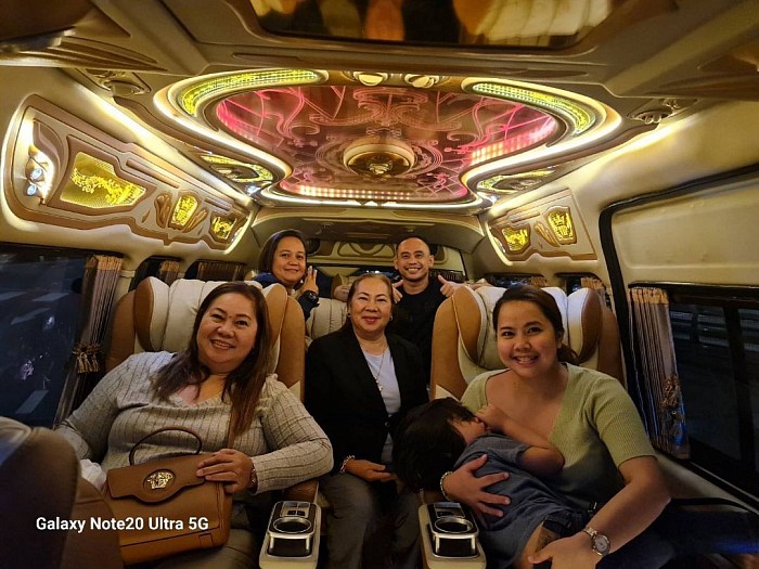 van rental with driver in bangkok