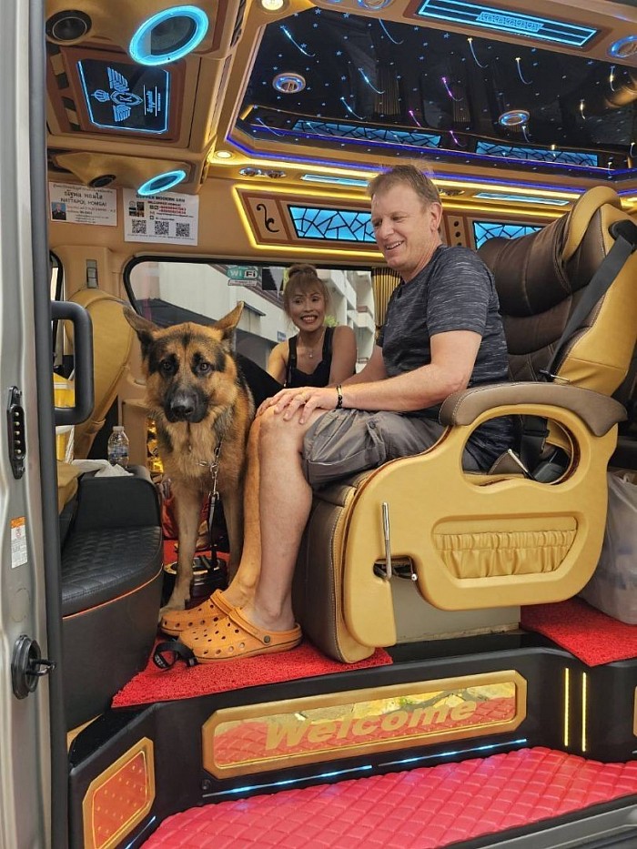 van rental with driver in bangkok