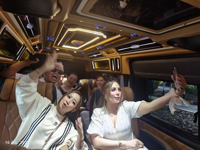 van rental with driver in bangkok